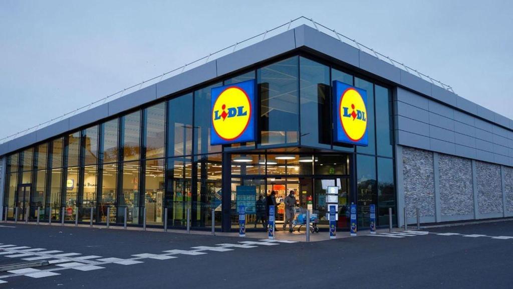 Fachada Lidl.
