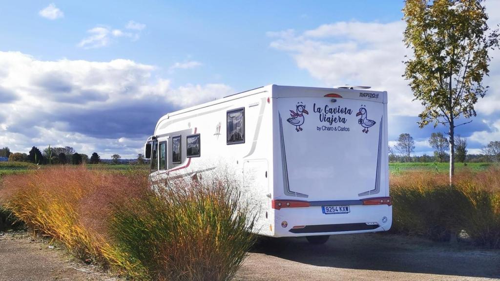 La autocaravana de Charo y Carlos.