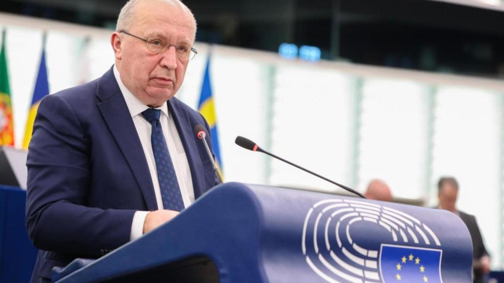 El Comisario Europeo De Defensa Y Espacio, Andrius Kubilius.