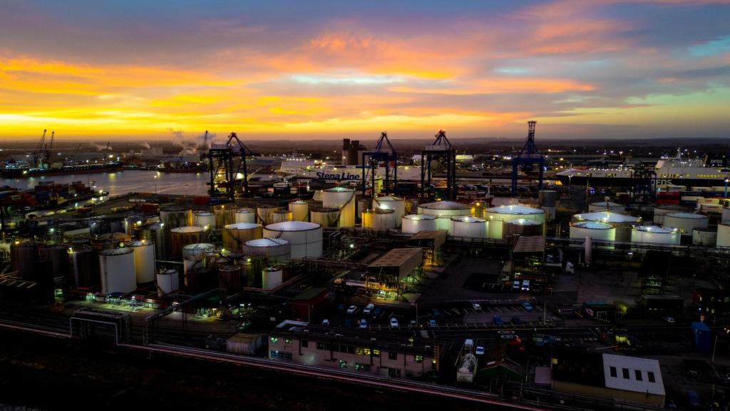 Almacenamiento y suministro (“bunkering”) de biometanol para el transporte marítimo en el Puerto de Immingham de Exolum