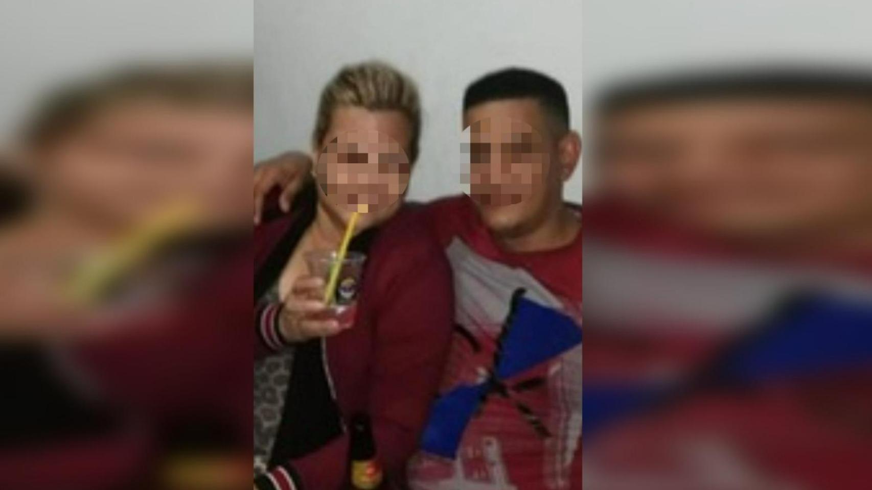 Paulo César, detenido en Cartagena de Indias, y su madre, Sara Raquel, detenida en Ubrique.