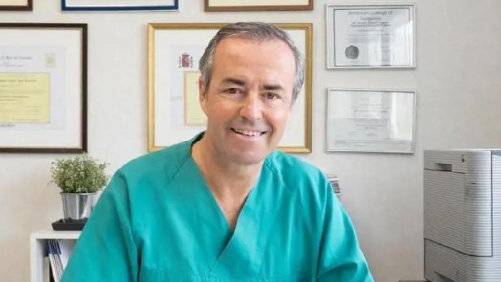 Gontrand López-Nava, director de la Unidad de Endoscopia Bariátrica del Hospital Universitario HM Sanchinarro