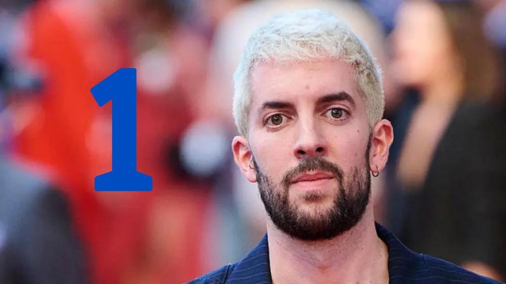 David Broncano en una imagen de archivo y el nuevo logo de La 1.