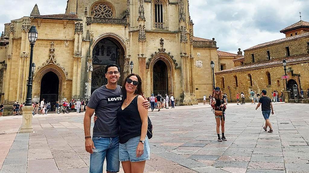 Diego y Daniela disfrutando en tierras asturianas.