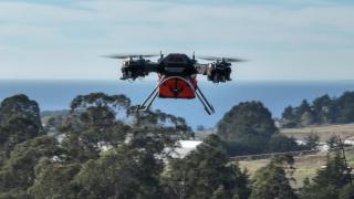Dron Firefly