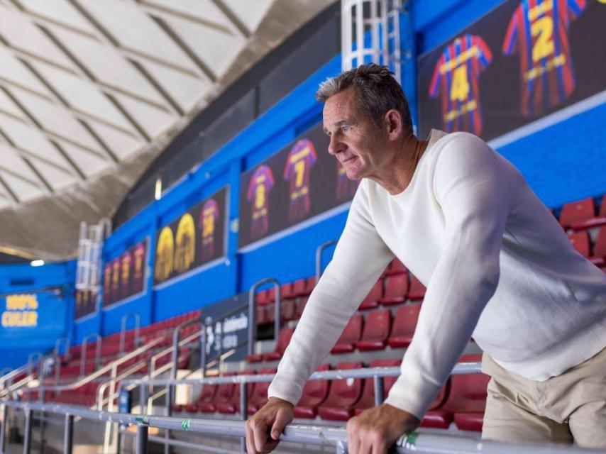 Iñaki Urdangarin en el campo del Barcelona.