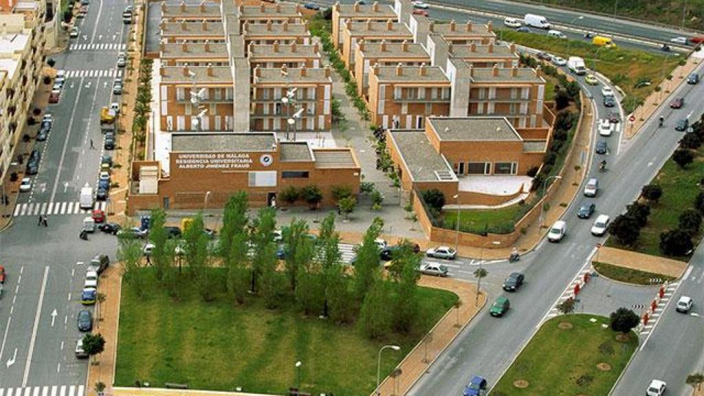 Residencia universitaria Alberto Jiménez Fraud.