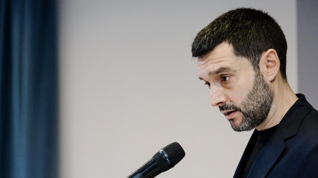El ministro de  Consumo, Pablo Bustinduy, en rueda de prensa el pasado mes de enero.