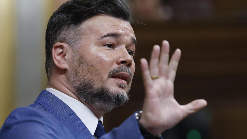 El portavoz de ERC, Gabriel Rufián, durante su intervención en el pleno del Congreso este miércoles