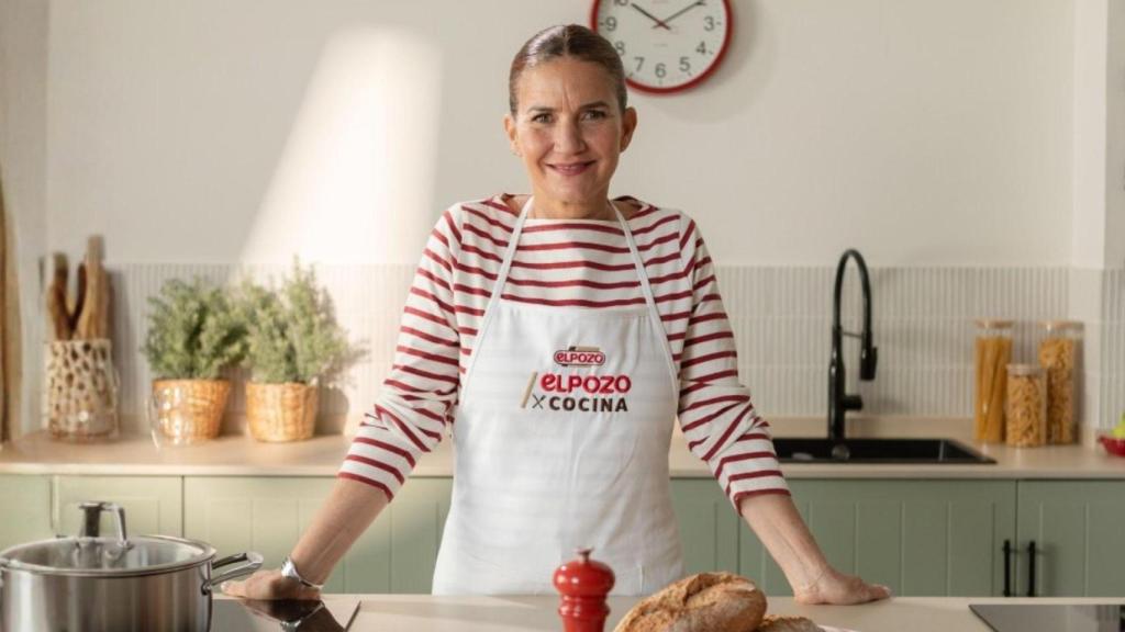 Samantha Vallejo-Nágera, en la cocina de su domicilio, en Madrid.