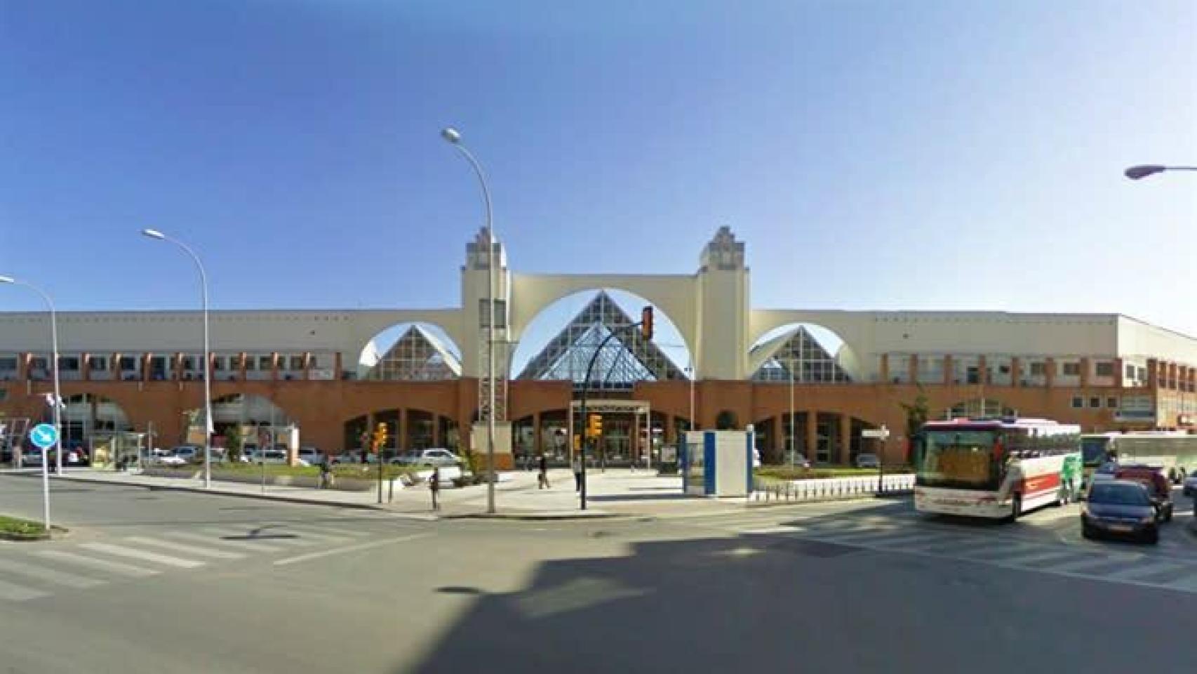 Imagen exterior de la estación de autobuses de Málaga.