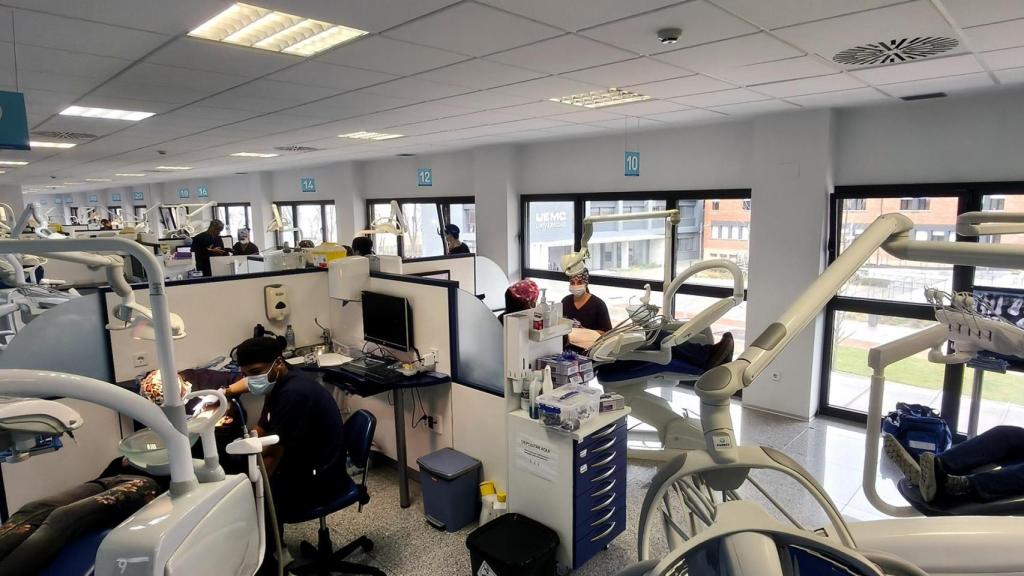 Clínica odontológica de la UEMC
