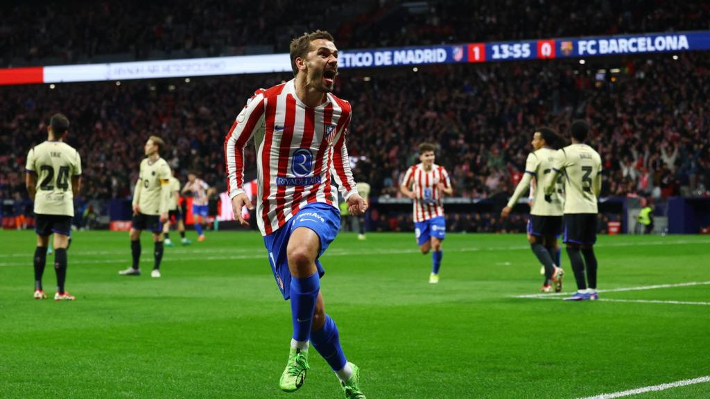 Griezmann enloquece celebrando su gol ante el Barcelona.