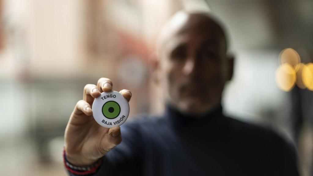 Distintivo de BAJA VISIÓN