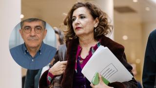 Montaje de Manuel Serrano con la ministra de Hacienda, María Jesús Montero.
