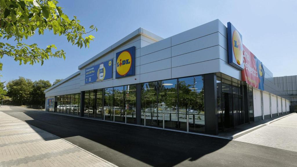 Fachada Lidl.