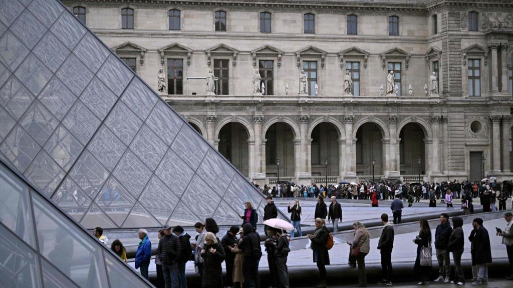 El Museo Louvre de París. Foto: Europa Press.