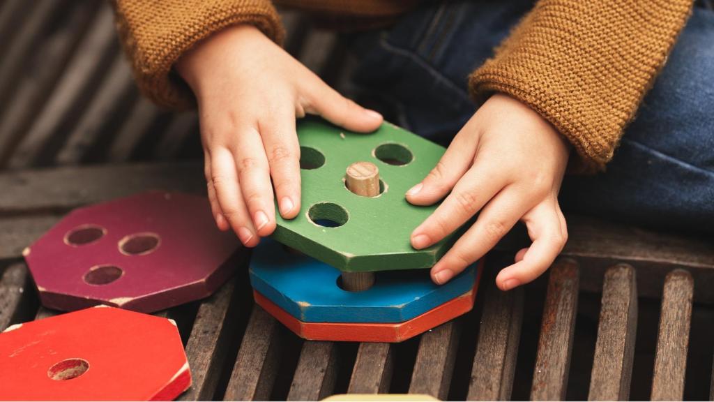 Juguete sensorial para niños con autismo.