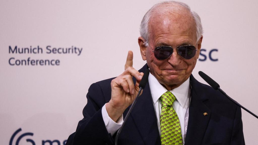 El presidente de la Conferencia de Seguridad de Múnich, Wolfgang Ischinger, habla durante la Conferencia de Seguridad de Múnich (MSC), en Múnich, Alemania, el 13 de febrero de 2026