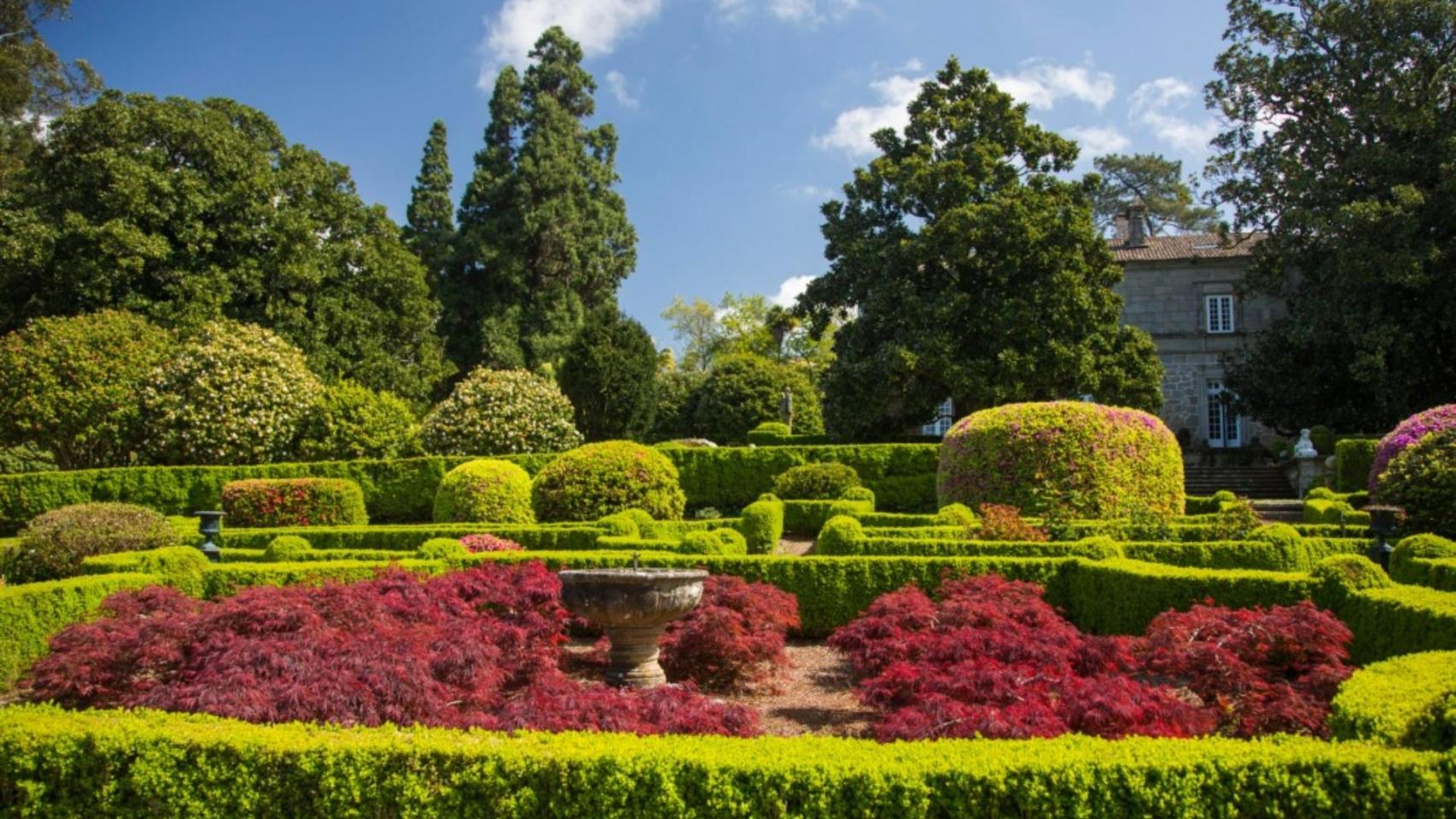 Jardín de Excelencia Internacional de la Camelia del Pazo de Rubiáns
