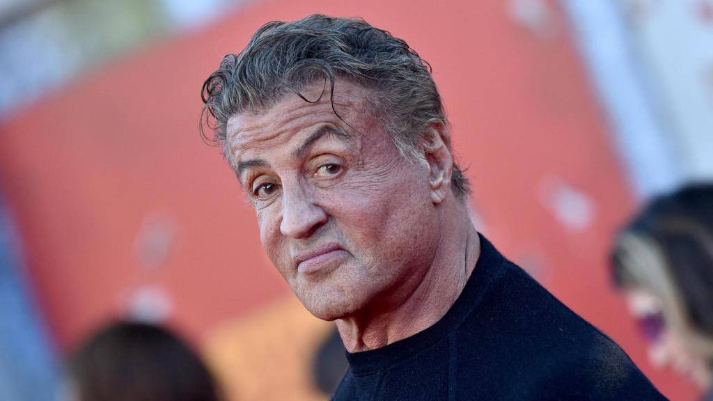Sylvester Stallone confiesa que sufrió maltrato por parte de sus padres.