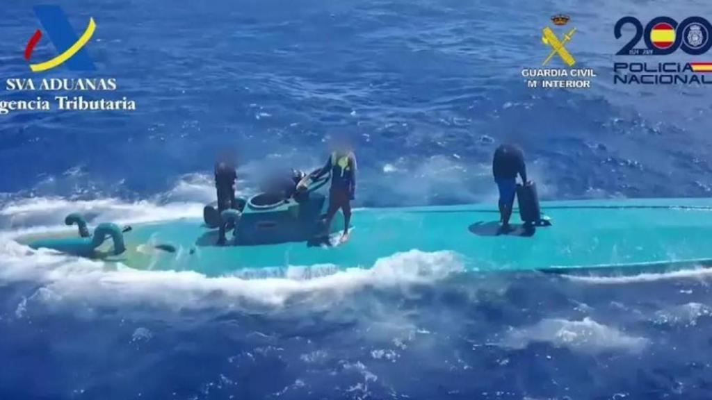 El narcosubmarino que la tripulación hundió adrede a 150 millas del Algarve portugués en el verano de 2024.