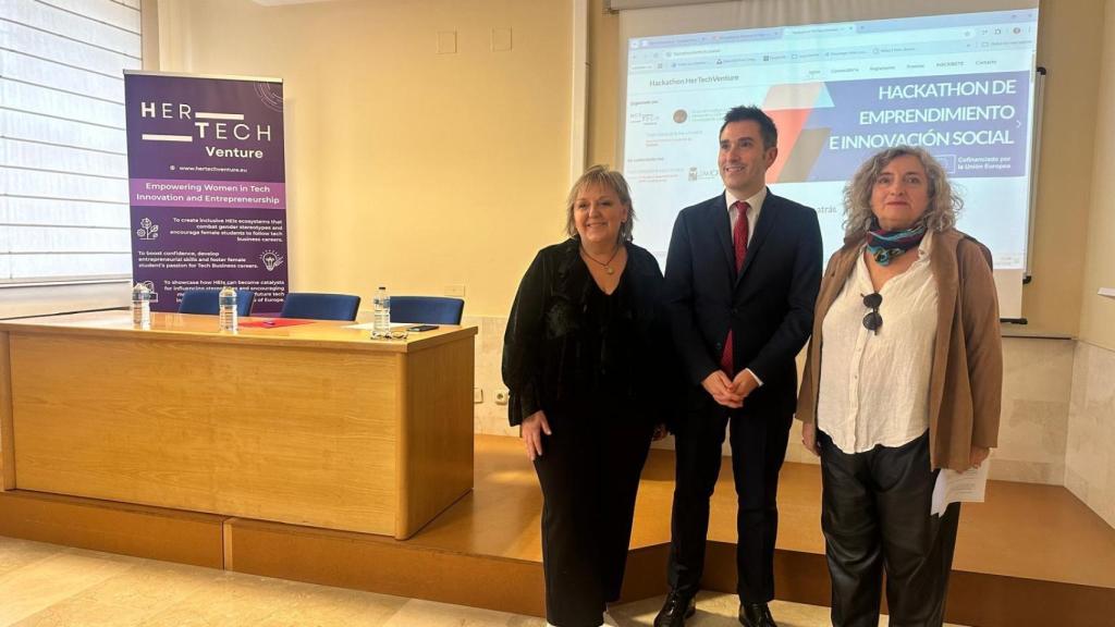 Presentación del Hackathon HerTechVenture de Emprendimiento e Innovación Social del Ayuntamiento de Zamora y la USAL