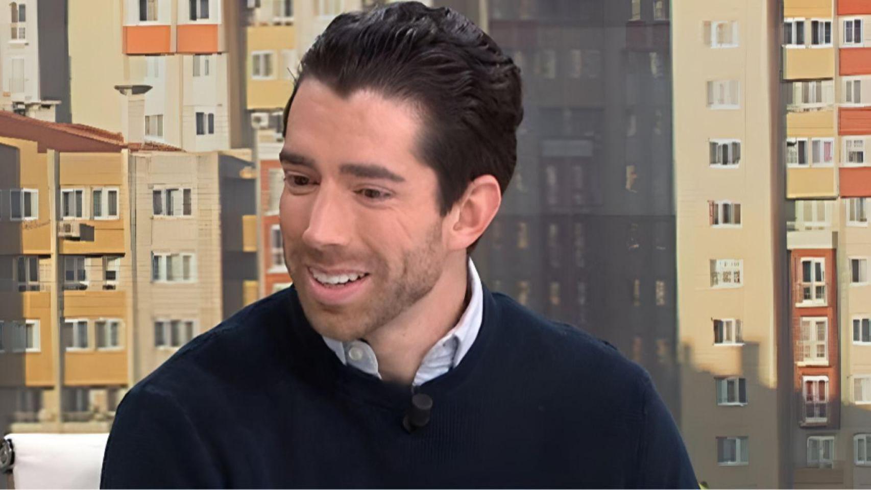 Javier Medina, propietario de 11 pisos.