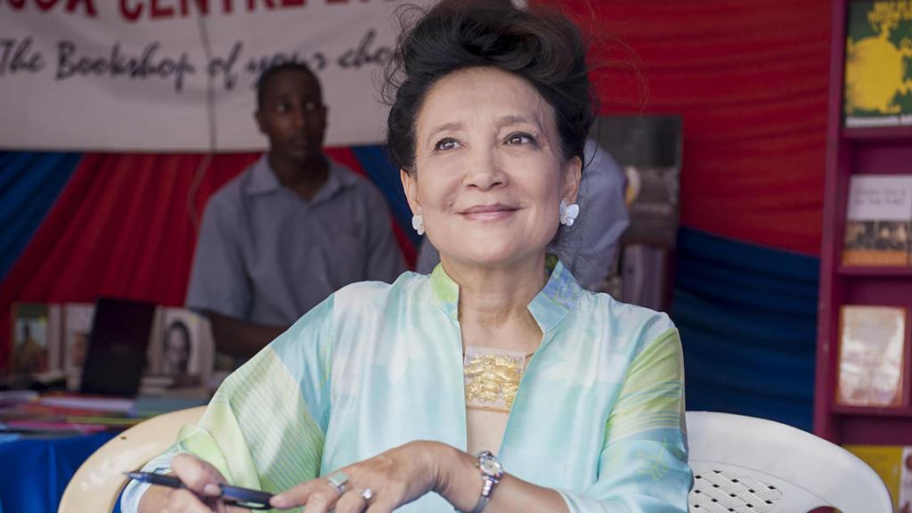 Imagen de la escritora.