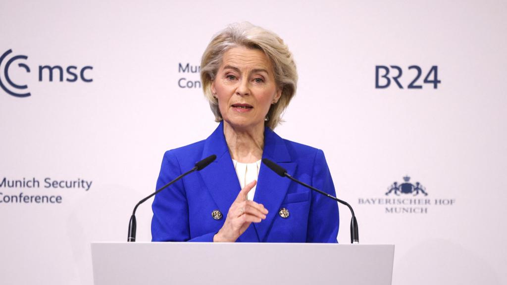 La presidenta de la Comisión Europea, Ursula von der Leyen, habla durante la Conferencia de Seguridad de Múnich (MSC), en Múnich, Alemania, el 14 de febrero de 2026.