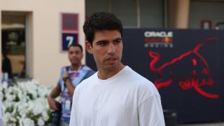 Carlos Alcaraz, en el paddock de la Fórmula 1