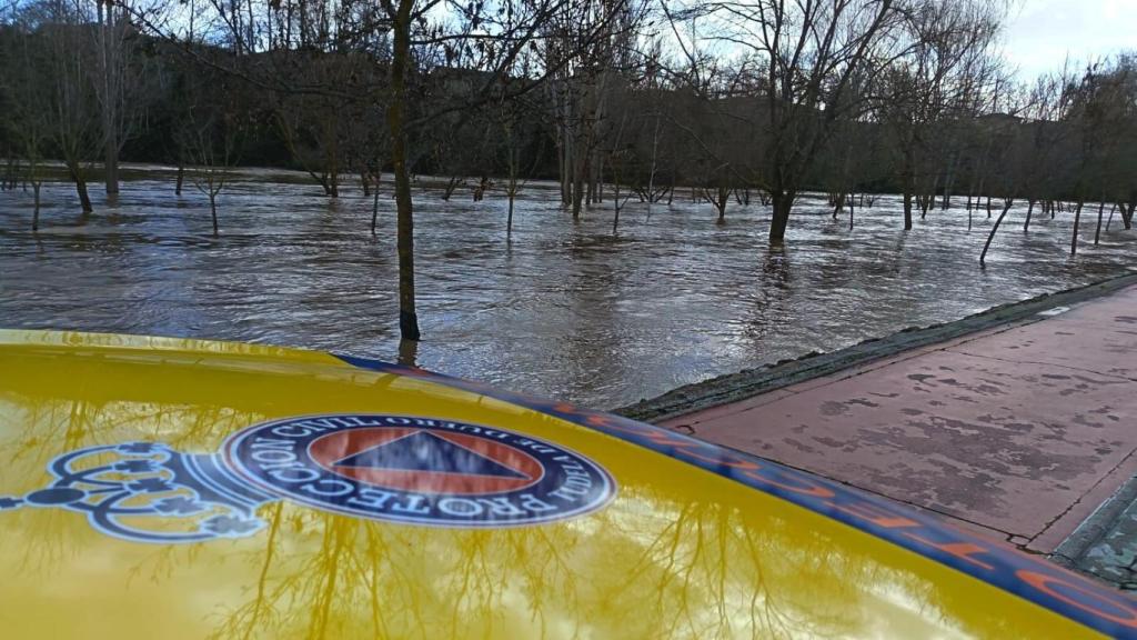 Protección Civil vigila la ribera del Duero