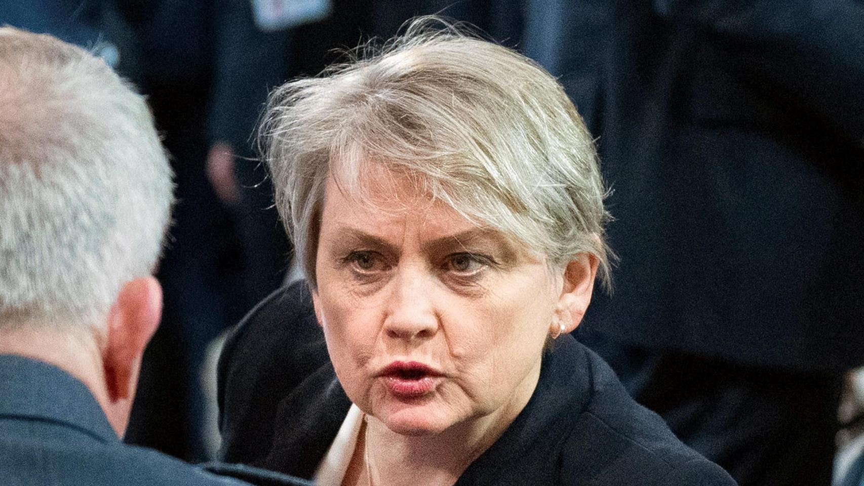 La secretaria de Relaciones Exteriores británica, Yvette Cooper, asiste a la Conferencia de Seguridad de Múnich el 14 de febrero de 2026.