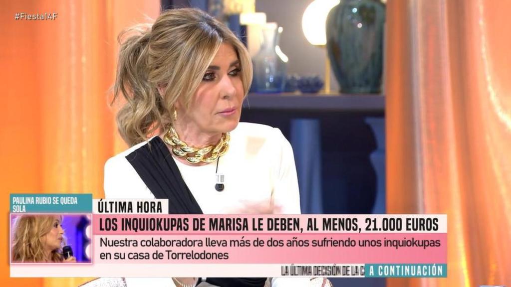 Marisa Martín-Blázquez habla de la situación que vive con los inquiokupas de su vivienda en el plató de 'Fiesta'.