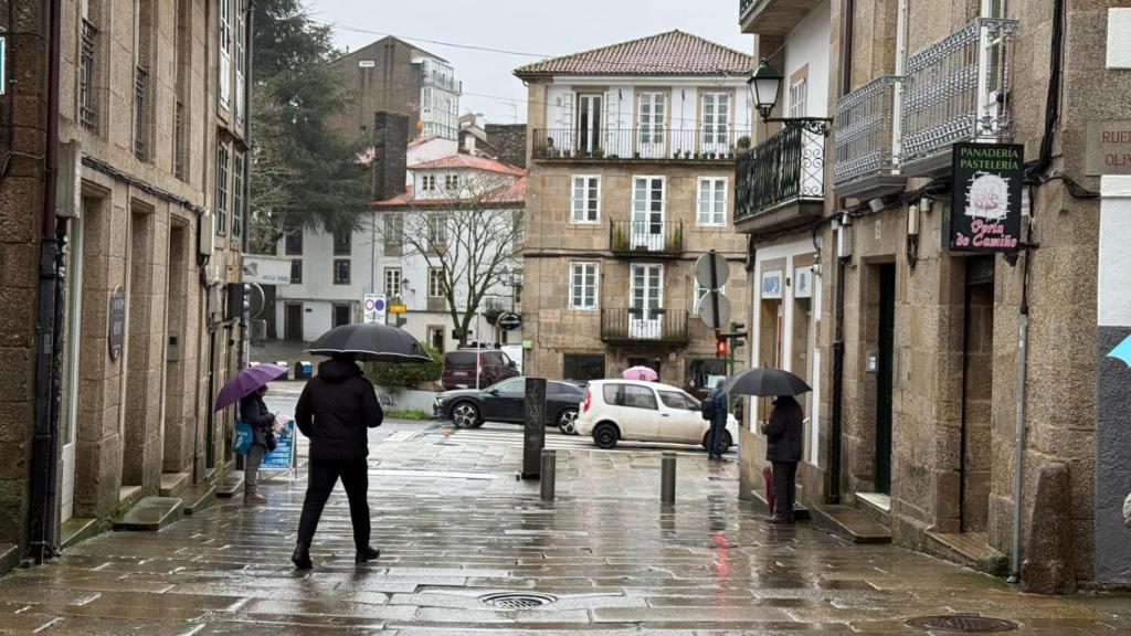 Lunes de Carnaval lluvioso en Santiago de Compostela
