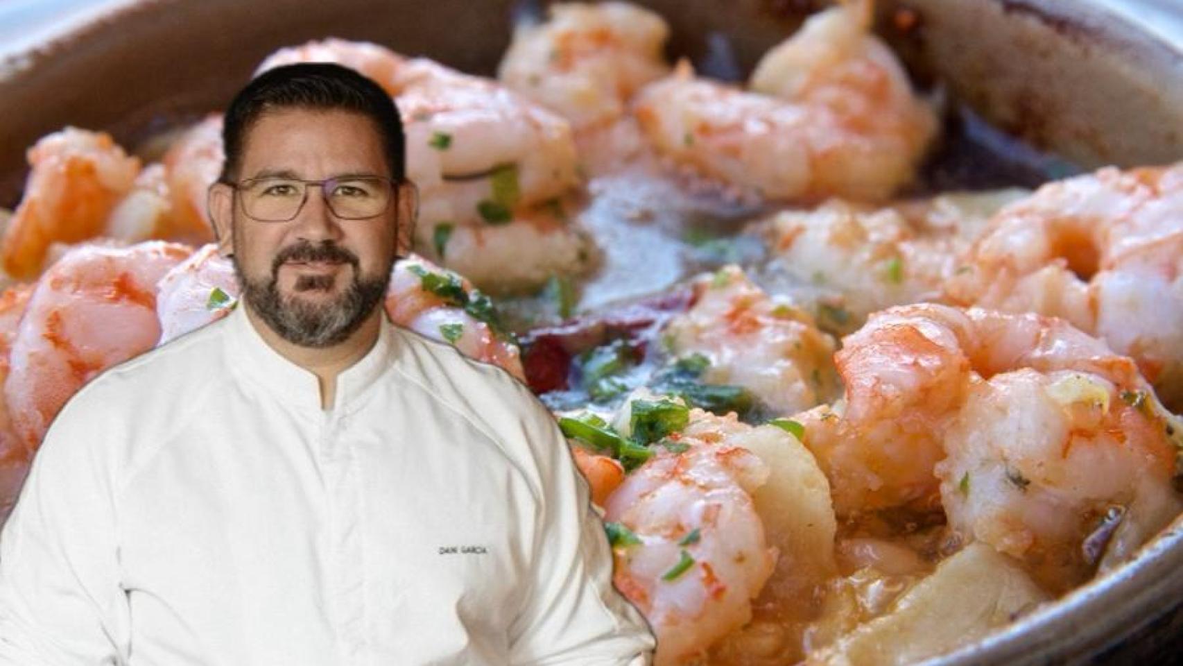 Dani García junto a unas gambas al ajillo.