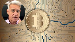 Montaje de Pablo Gil con el símbolo del bitcoin.