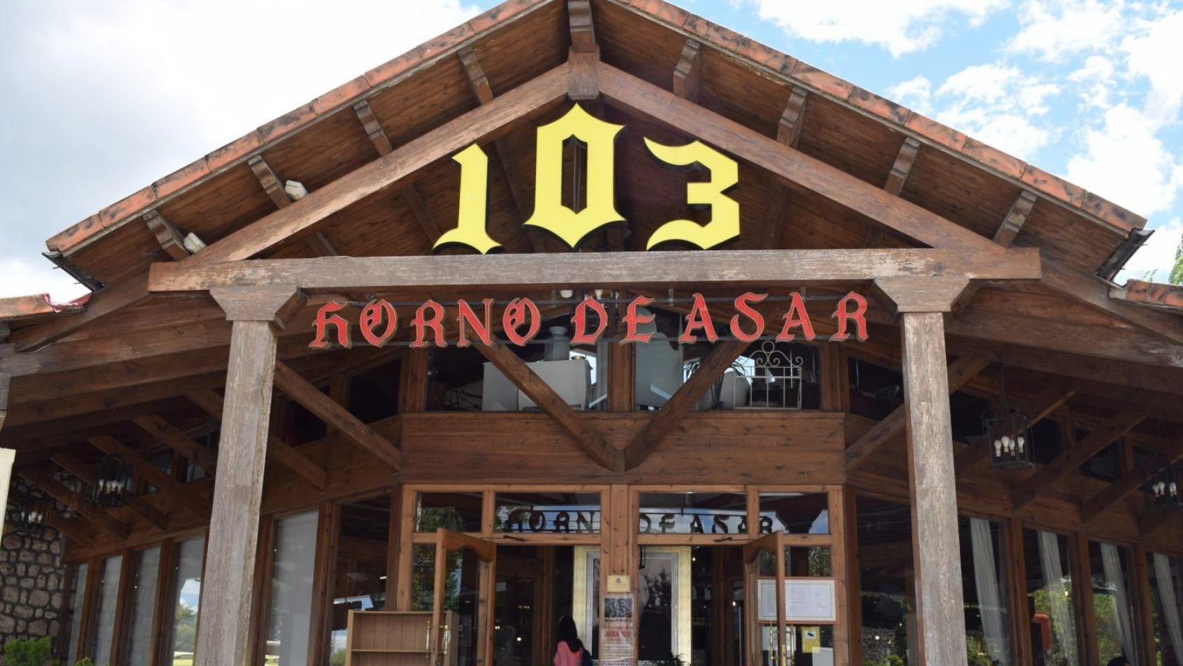 Un trozo de carne a la brasa.