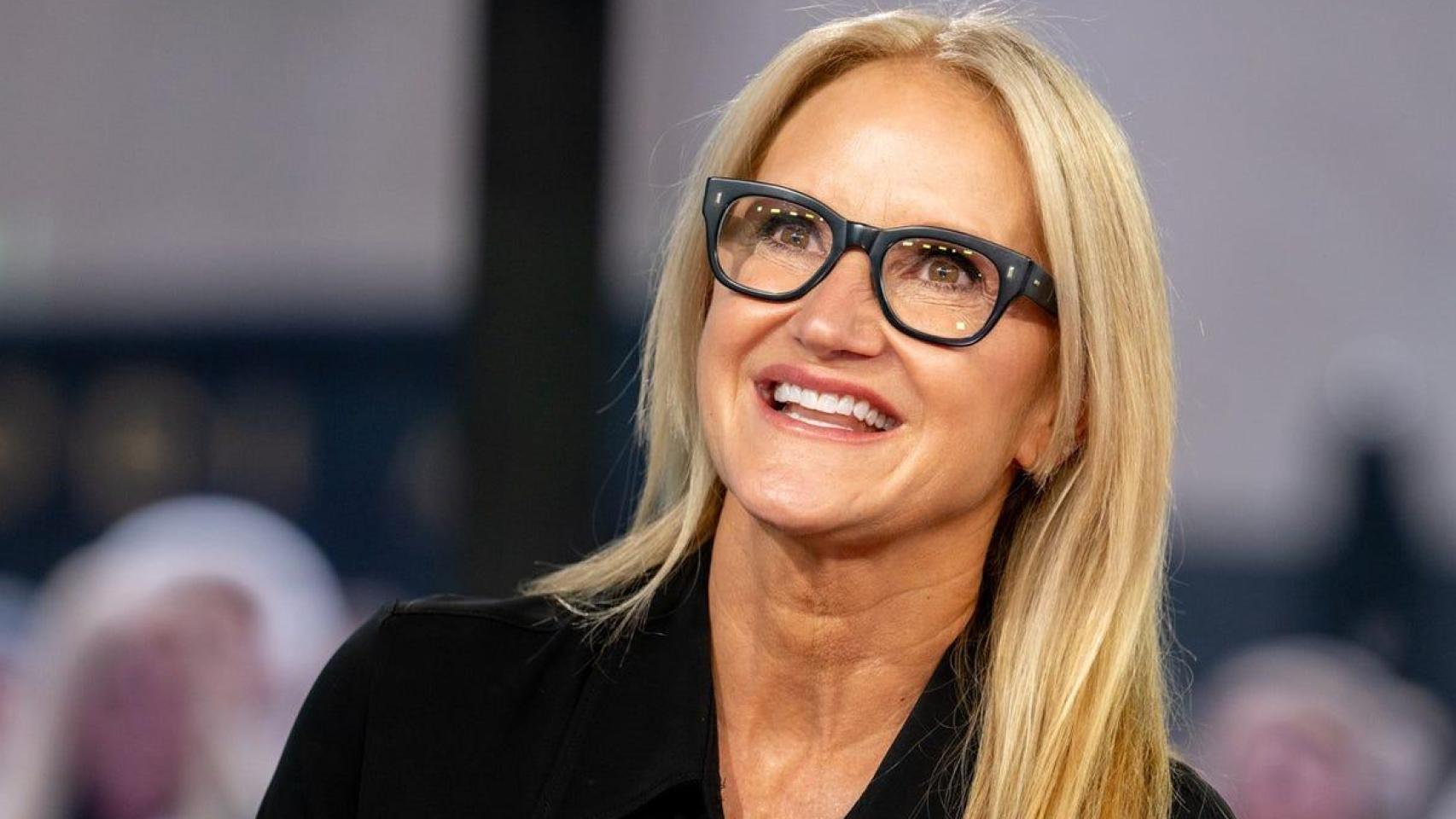 Mel Robbins, experta en desarrollo personal.