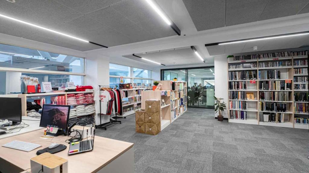 Interior de la universidad Berklee Valencia.