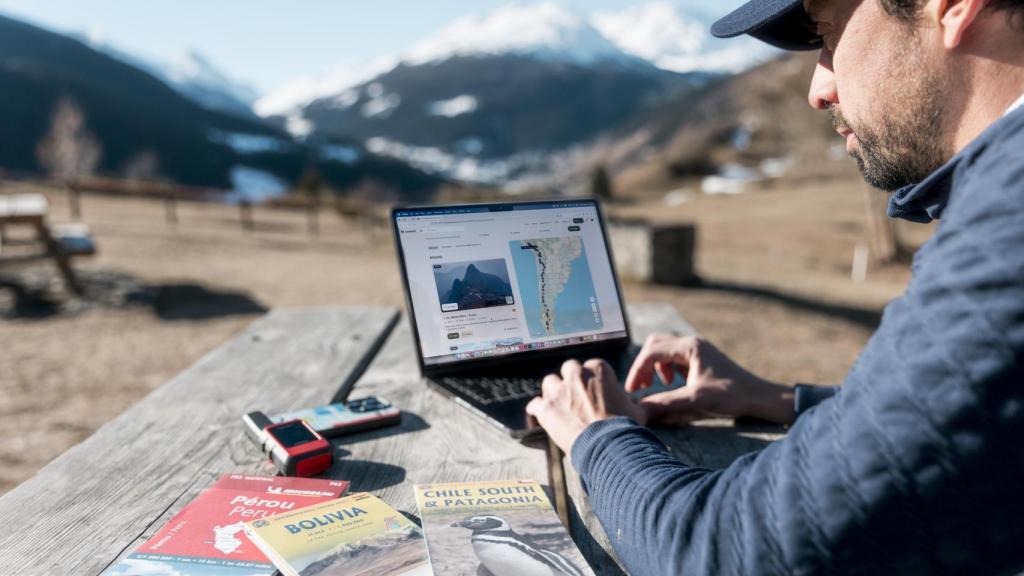 Omar Di Felice prepara su viaje.