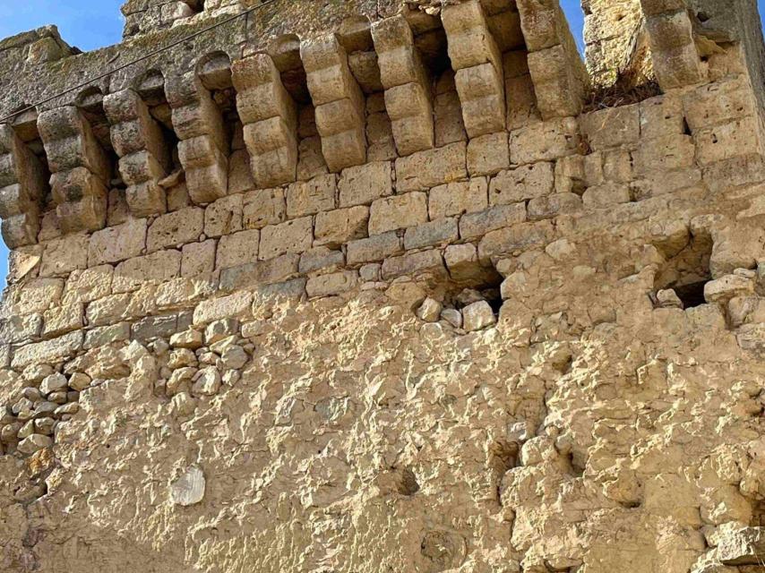 la iglesia de San Pedro, en Tiedra