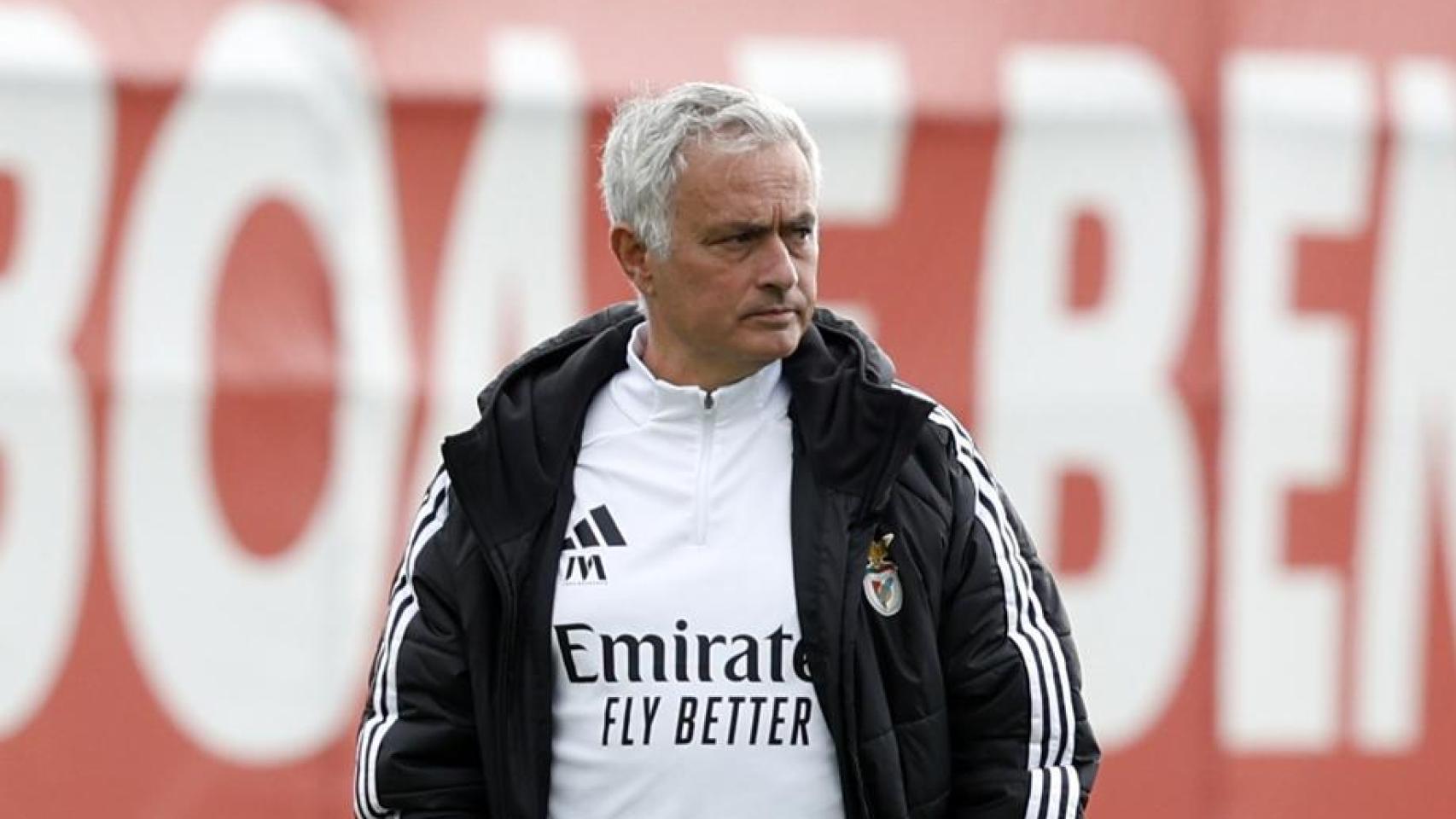 José Mourinho, en el entrenamiento del Benfica
