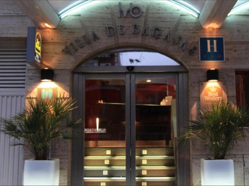 La fachada del Hotel Villa de Barajas, adquirida por el futbolista Pedri