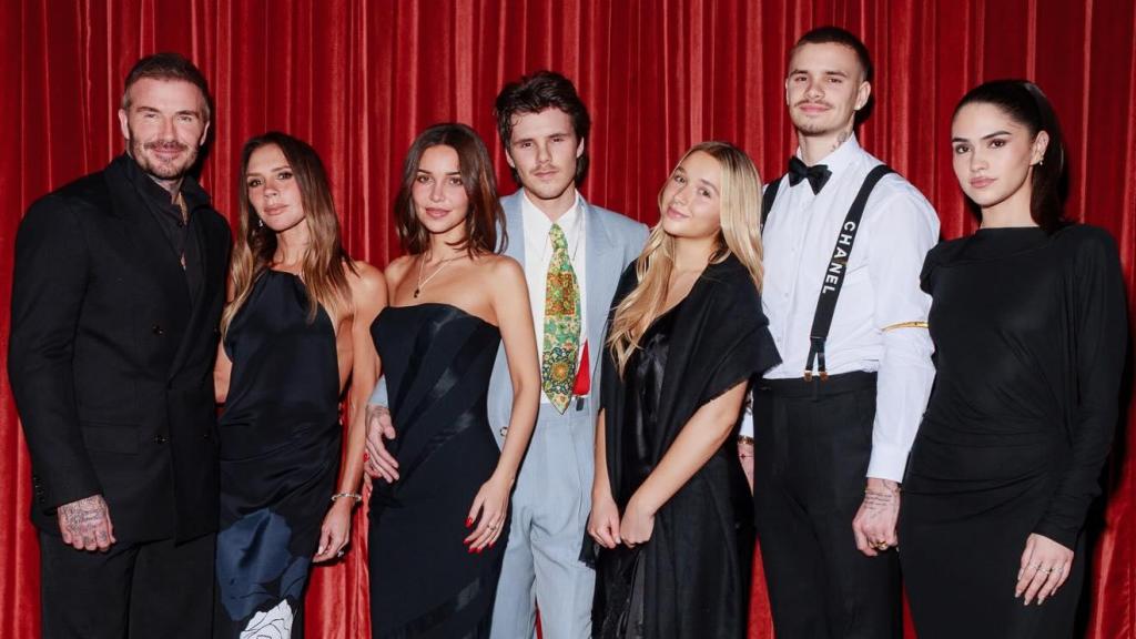 La familia Beckham, a excepción de Brooklyn, en una imagen de las redes sociales de Victoria.