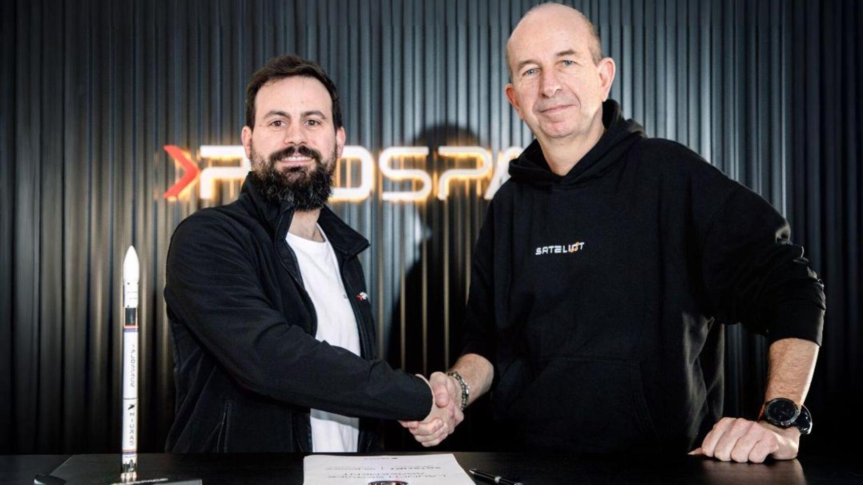 Sateliot y PLD Space firman el primer contrato comercial para una misión privada 100% española