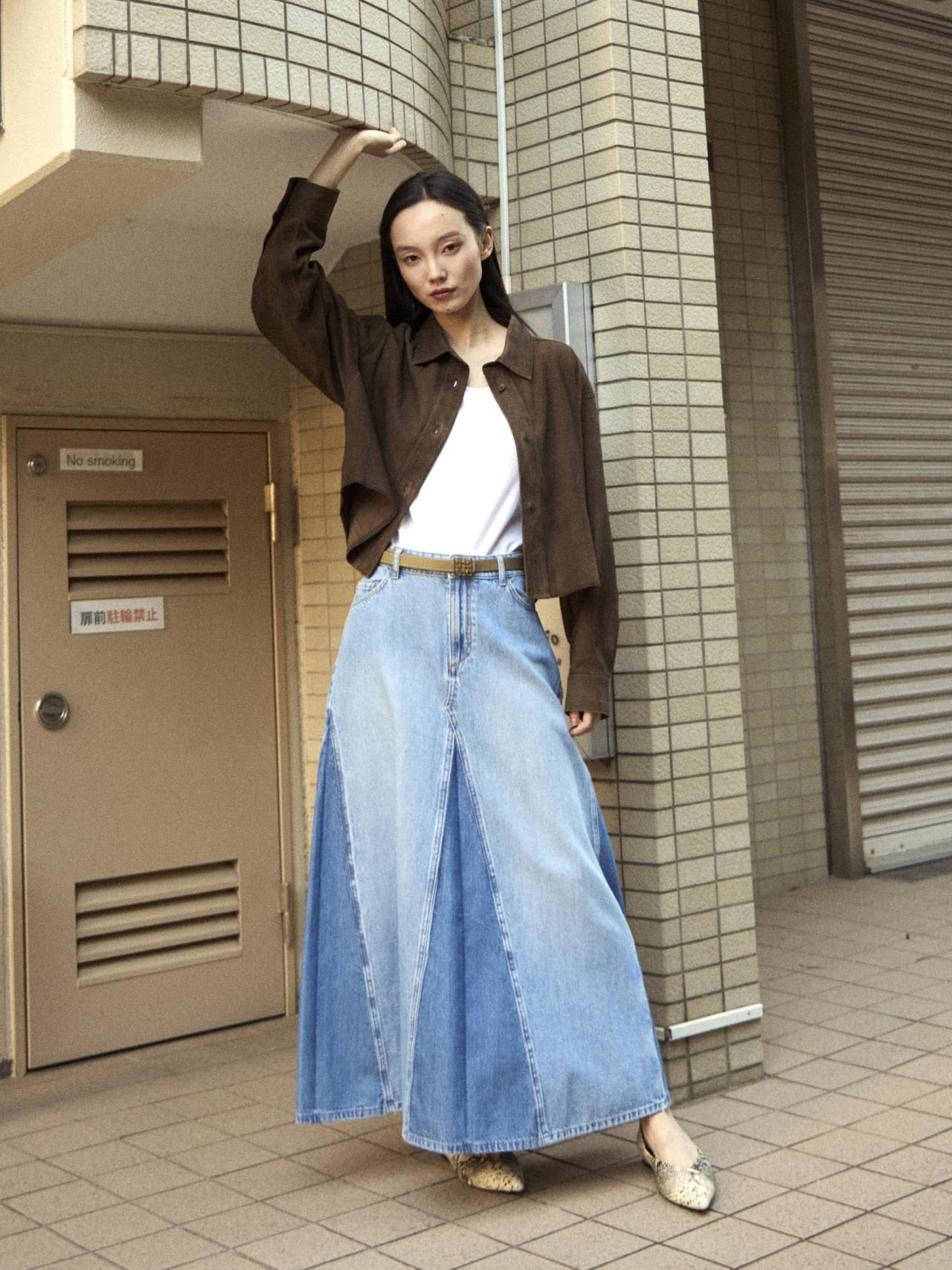 Pantalón de dos colores.