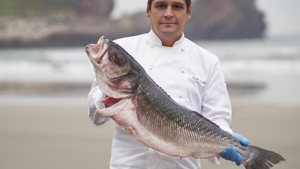 Isaac Loya, tercera generación al frente del Real Balneario de Salinas.