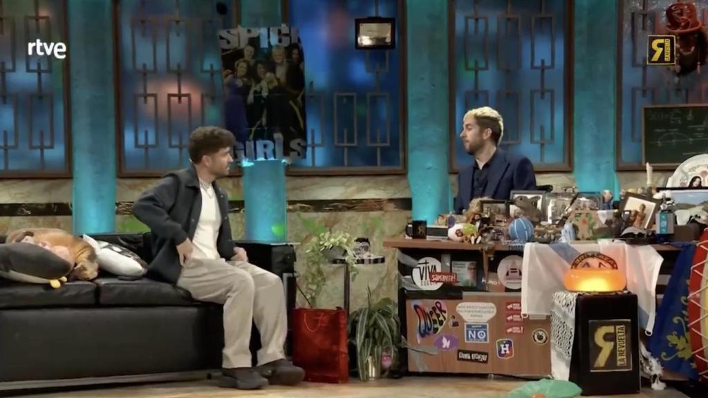 Pablo Alborán y David Broncano en 'La Revuelta'