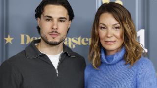 Mar Flores y su hijo Carlo Costanzia en la presentación de 'DecoMasters'.
